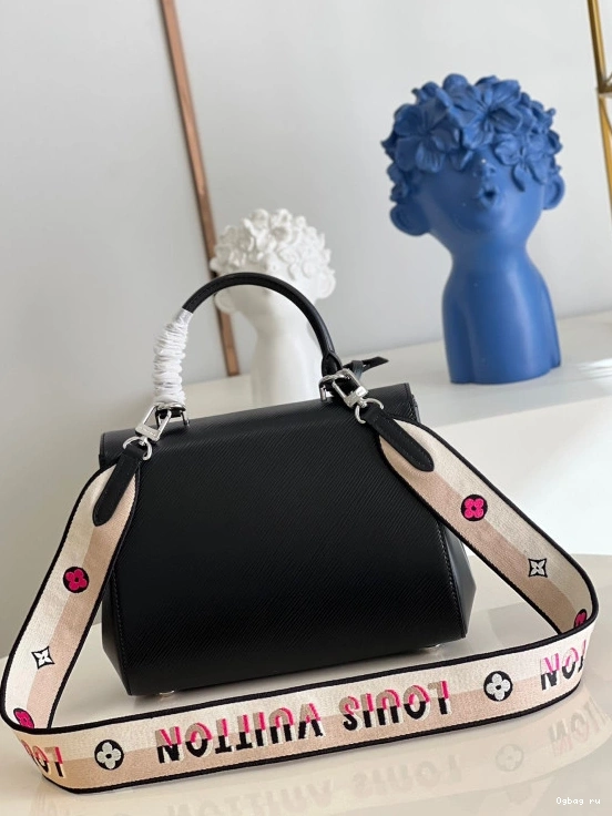 CLUNY LOUIS VUITTON BB 0809